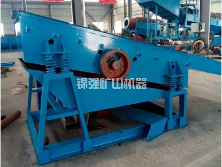 高頻振動(dòng)篩(圖4) 高頻振動(dòng)篩(圖4)