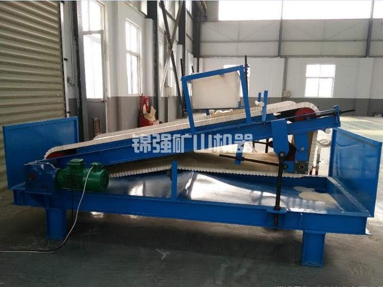 平板式磁選機(jī)(圖3) 平板式磁選機(jī)(圖3)